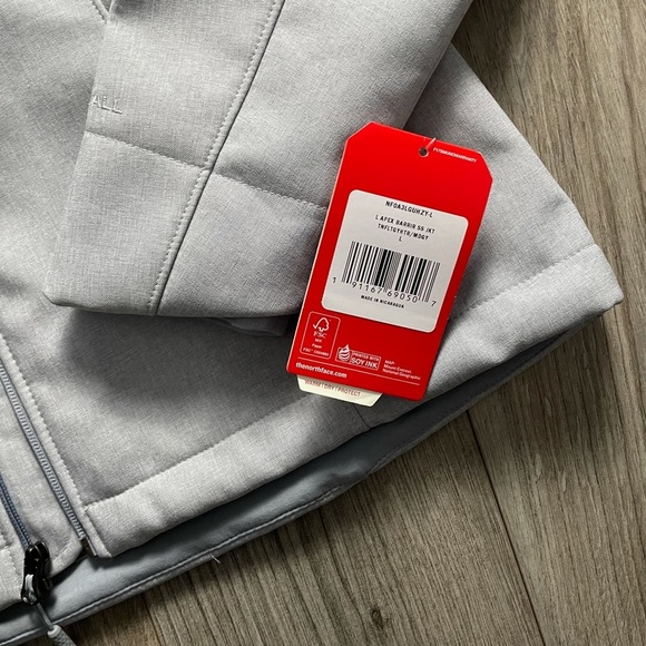 NWT The NorthFace Apex Waterproof Jacket Women’s Large - Picture 4 of 10